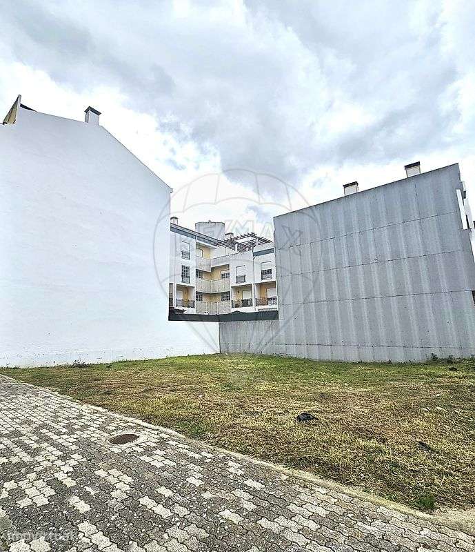 Terreno  para venda - Grande imagem: 2/3