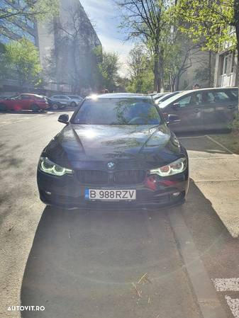 BMW Seria 3 325d Sport Line - 2