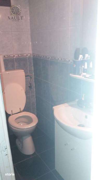 APARTAMENT 3 CAMERE-RAHOVA-2 BAI-DECOMANDAT-2 BOXE SUBSOL - Imagine principală: 5/6