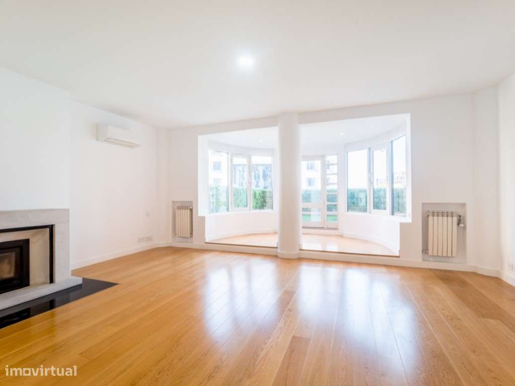 Excelente apartamento T4 com 2 terraços e estacionamento nas Amoreiras - Grande imagem: 4/42