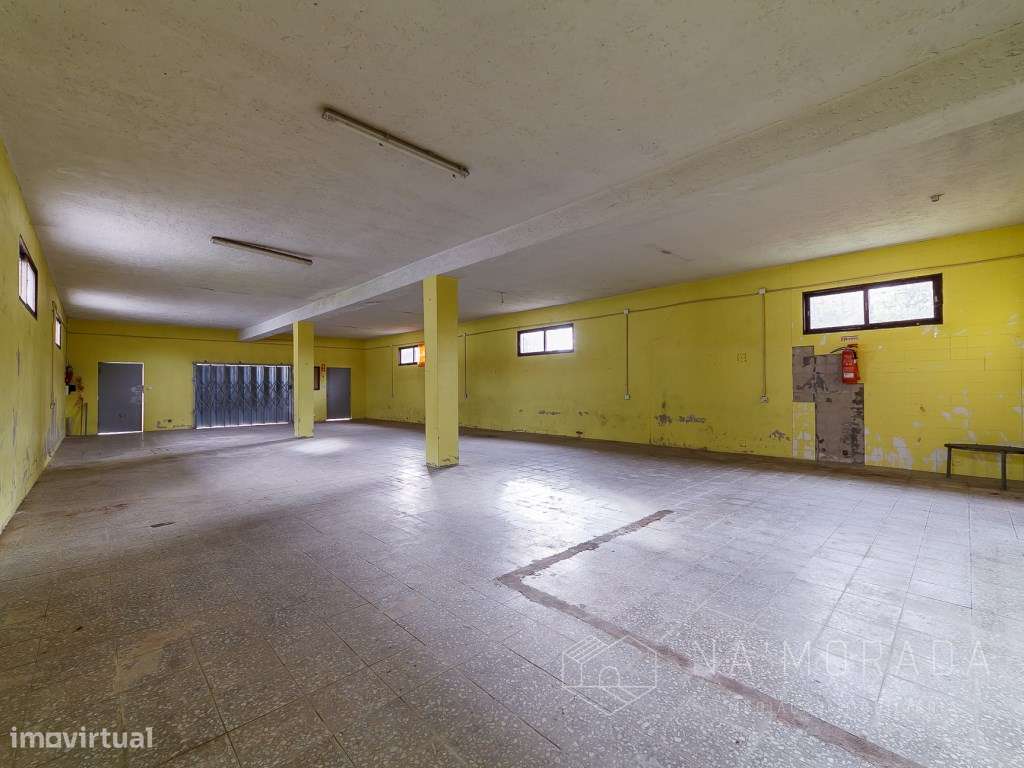 Armazém para venda na Rua de Beire, São João de Ver-7