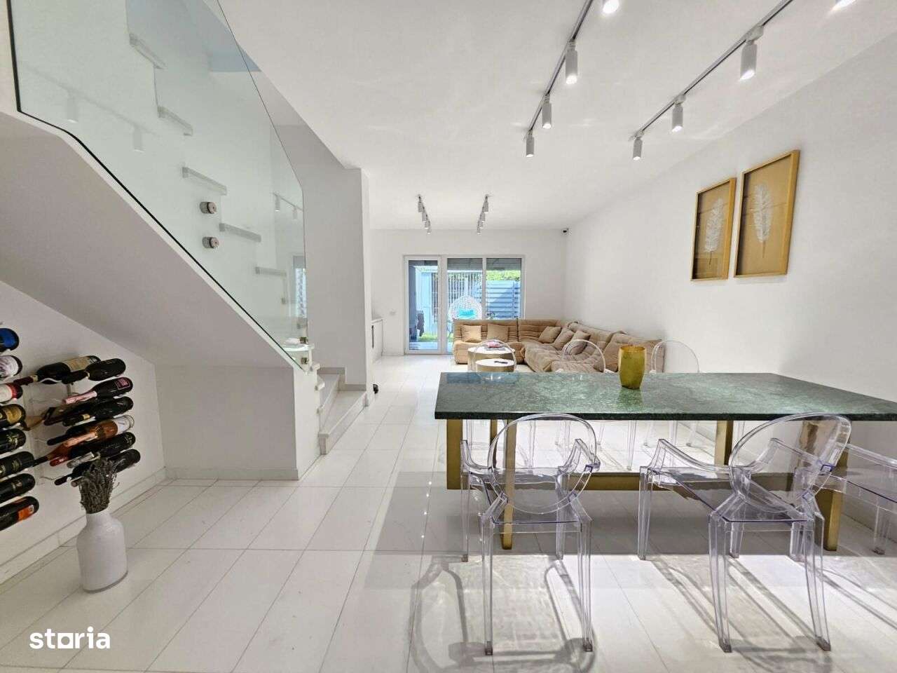 VILA INSIRUITA CHIRIE- PIPERA-MATEI MILLO! - Imagine principală: 3/14