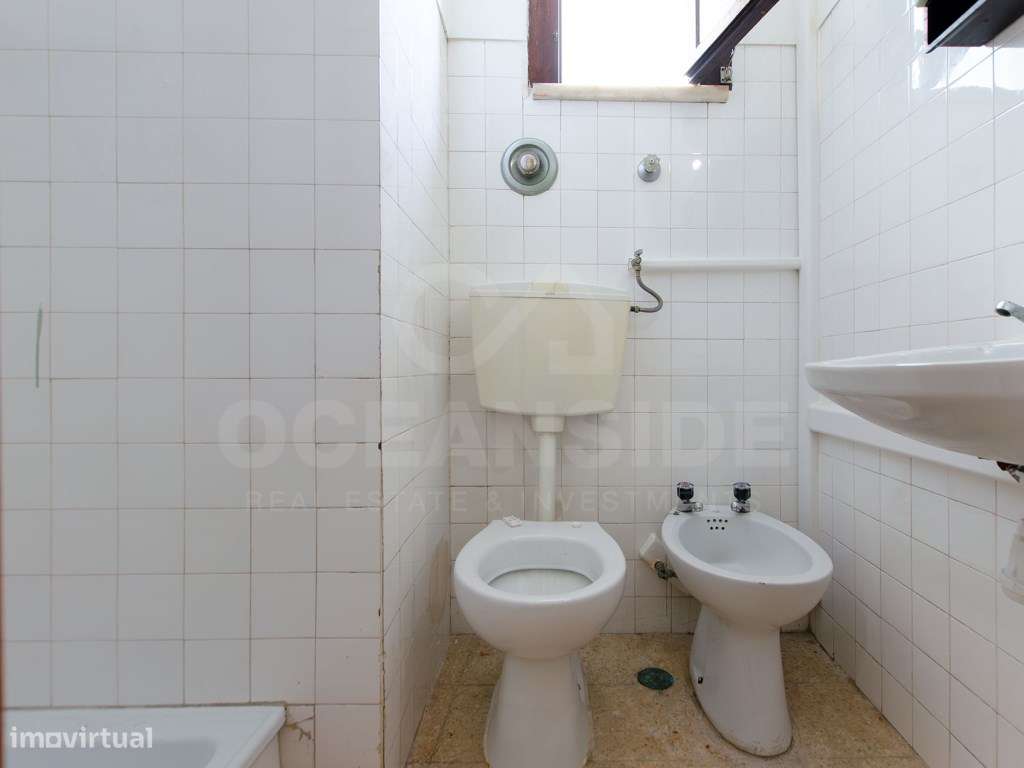 T2+1 com terraço de 45m2 e vista de rio, em Cacilhas-23