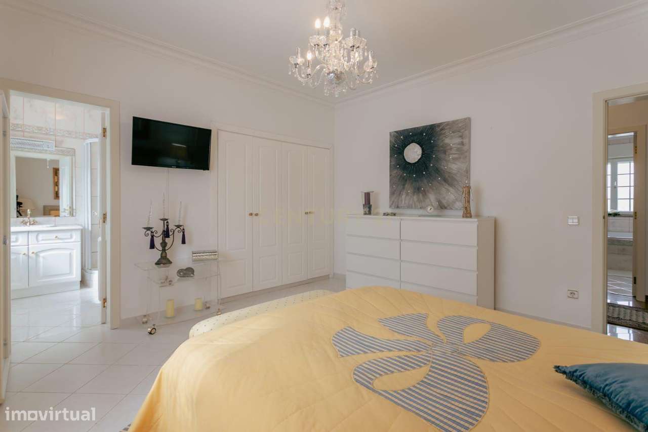 Moradia T4 com piscina, vinha e olival em Reguengos de Monsaraz-23