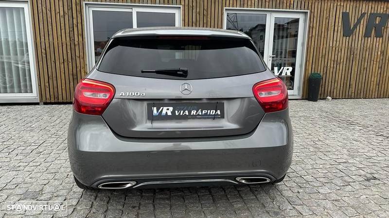 Mercedes-Benz A 180 d Urban - 19