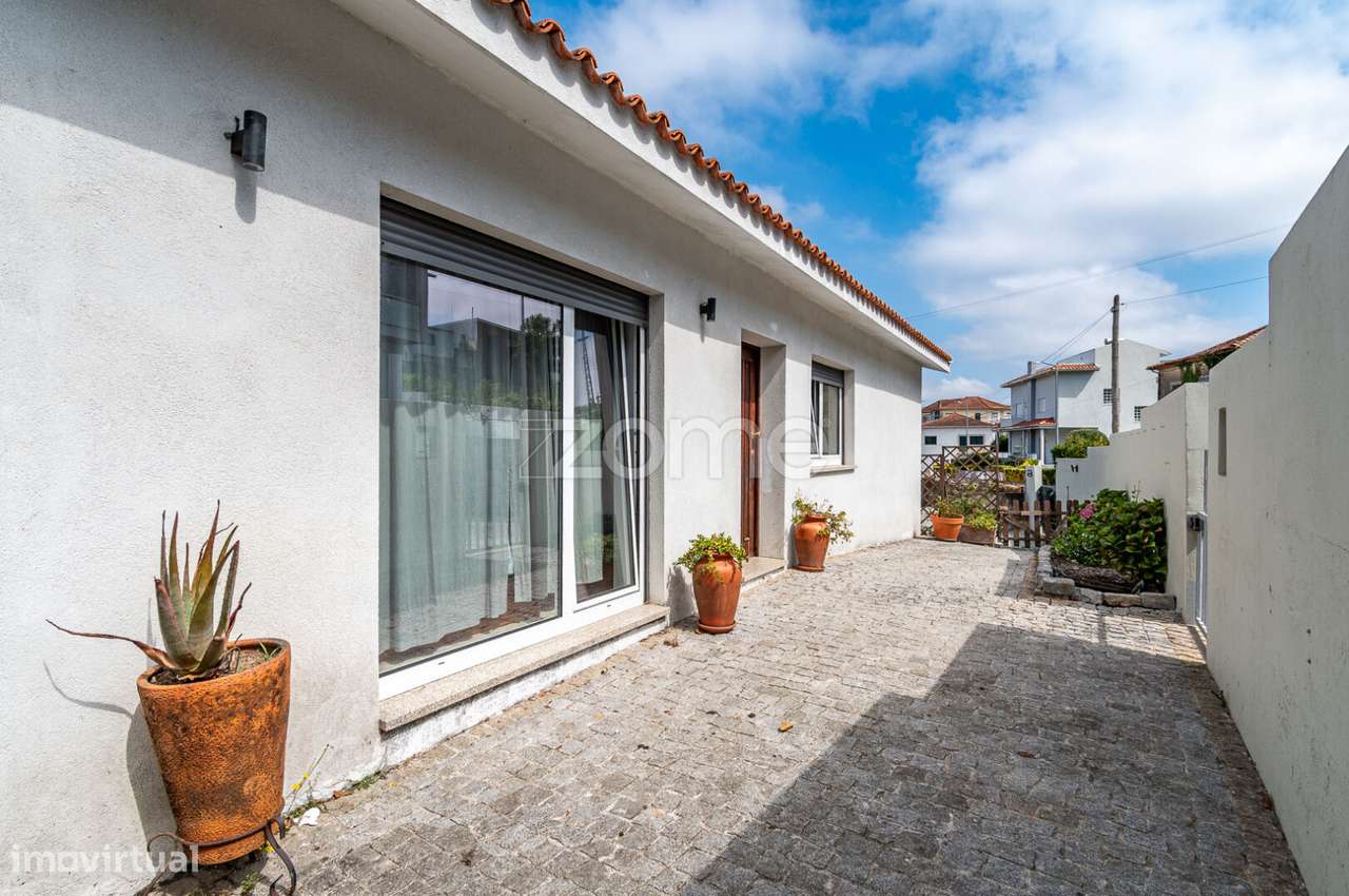 Moradia T3 Térrea em Valbom: Espaço Exterior, Garagem e poss.amplia... - Grande imagem: 5/34