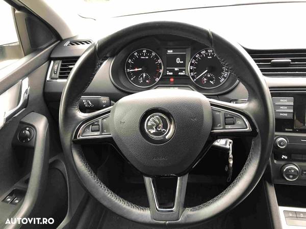 Skoda Octavia 1.0 TSI Ambition - 11