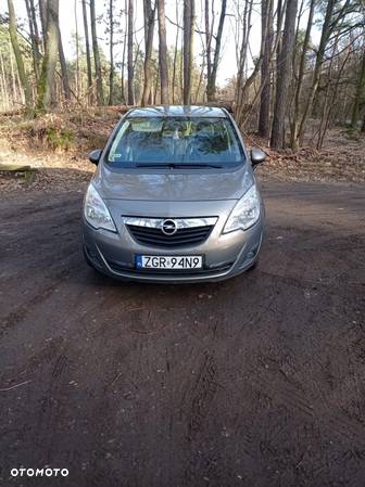 Opel Meriva 1.7 CDTI Cosmo - 2