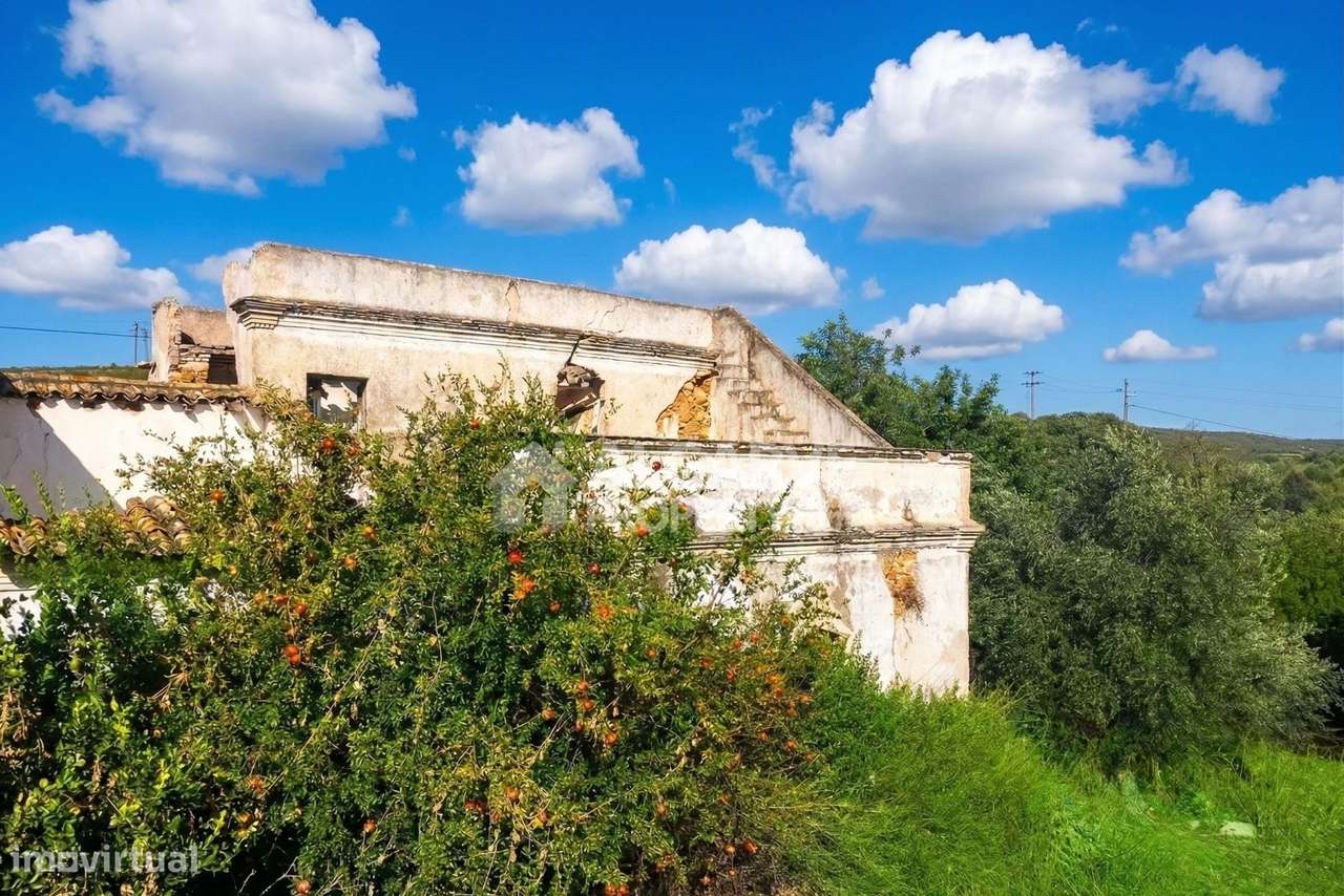 Quinta c/ ruina para renovar com vista de campo - Grande imagem: 2/14