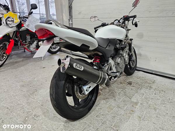 Honda Hornet - 22