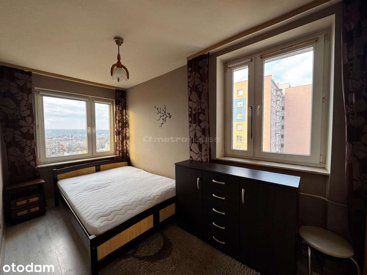 Trzypokojowe mieszkanie blisko Zalewu.-7