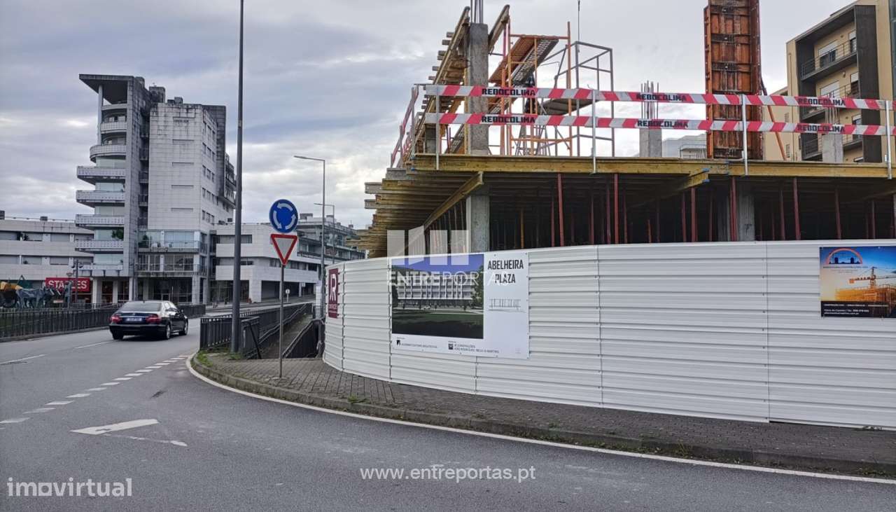 Venda de Apartamento T3 NOVO, Sta Maria Maior, Viana do Castelo - Grande imagem: 4/28