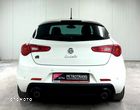 Alfa Romeo Giulietta 2.0 JTDM Distinctive - 8