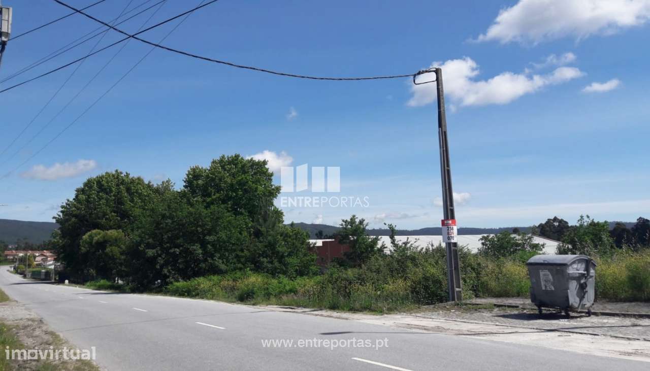 Venda de terreno industrial com 7512m², Fragoso, Barcelos - Grande imagem: 4/30