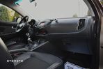 Kia Sportage 2,0 CRDI AWD Vision - 6