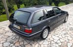 BMW 316 i Touring - 10