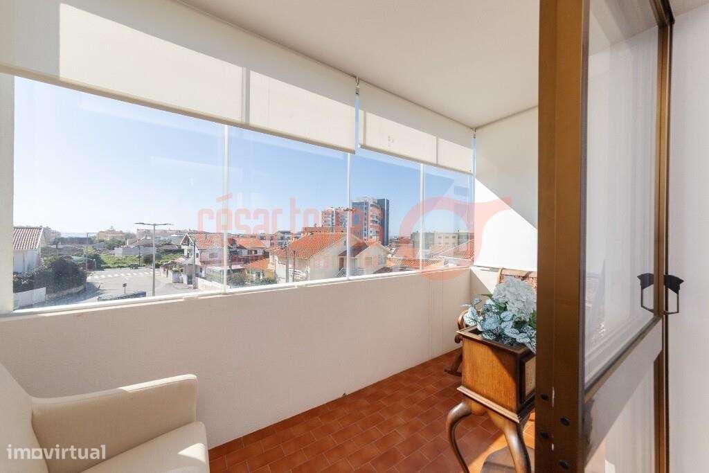 Apartamento T3 Miramar-4