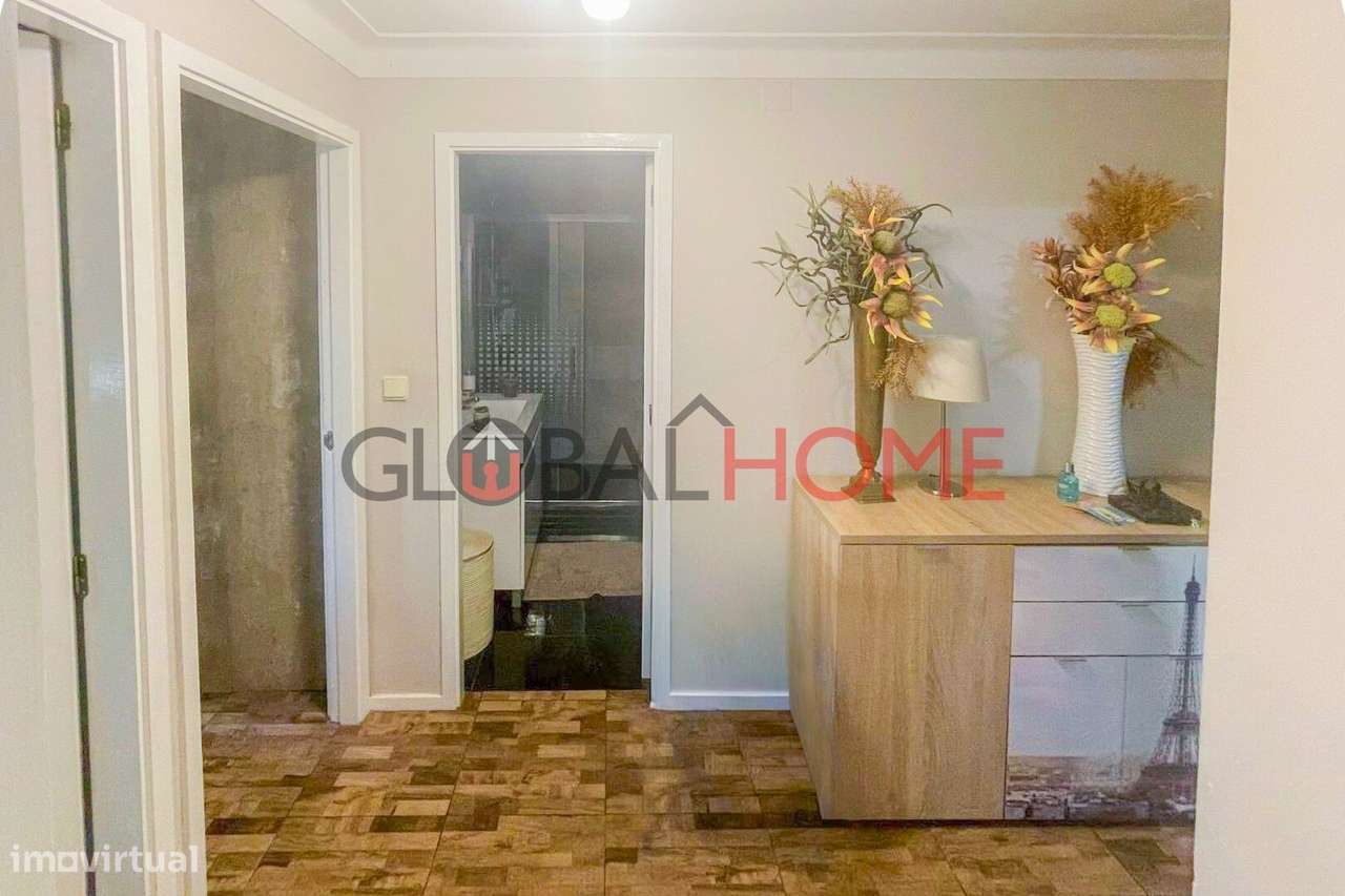 Apartamento T2 ao centro de Rio Tinto-4