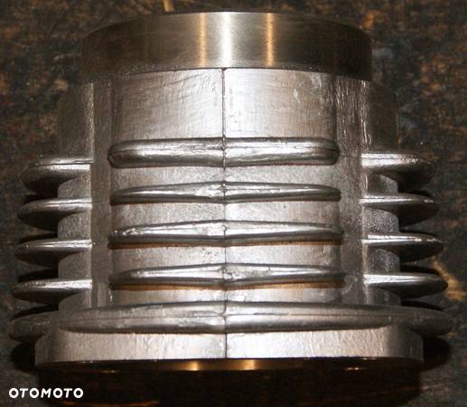 Cylinder sprężarki A2901040 Pronar MTZ Belarus - 1