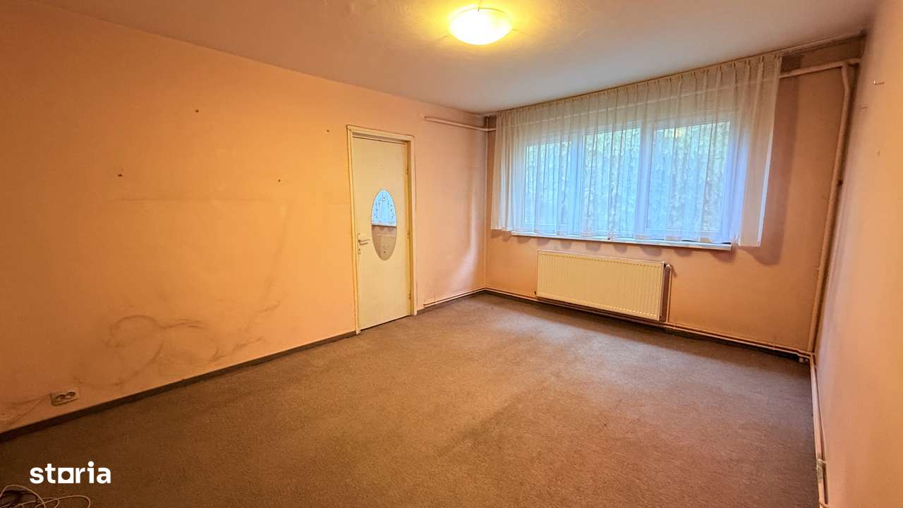 Vand apartament cu 2 camere in Cartierul Dambu-4