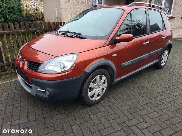 Renault Scenic 2.0 16V Emotion - 1