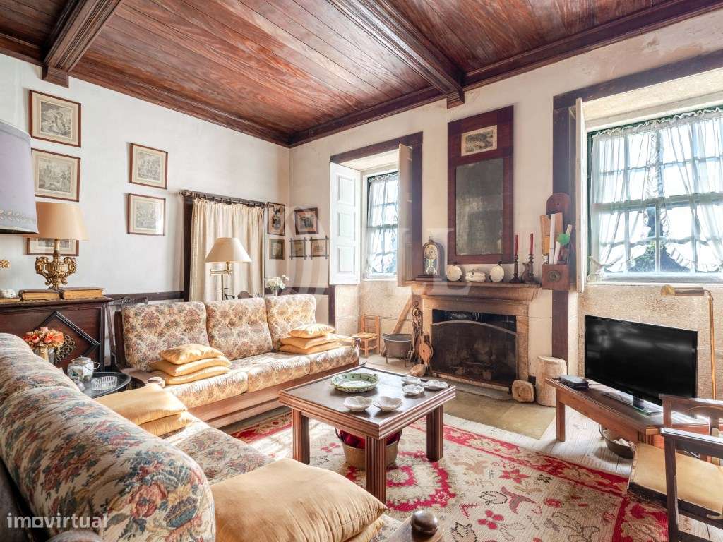 Quinta T4+6 com vista para o Rio Douro, em Baião, Porto-11