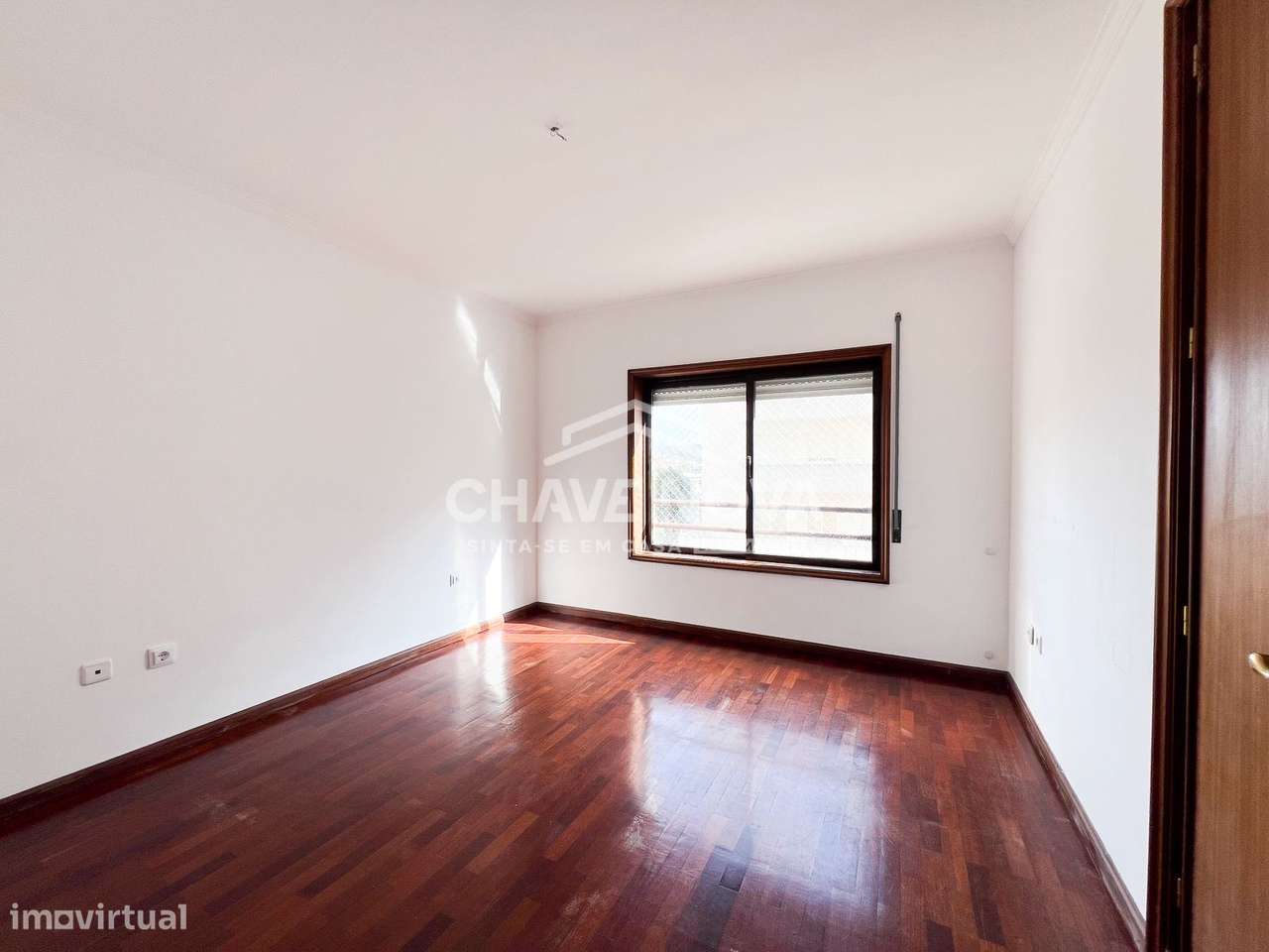 Apartamento T2 com garagem box em Perosinho, Vila Nova de Gaia-8