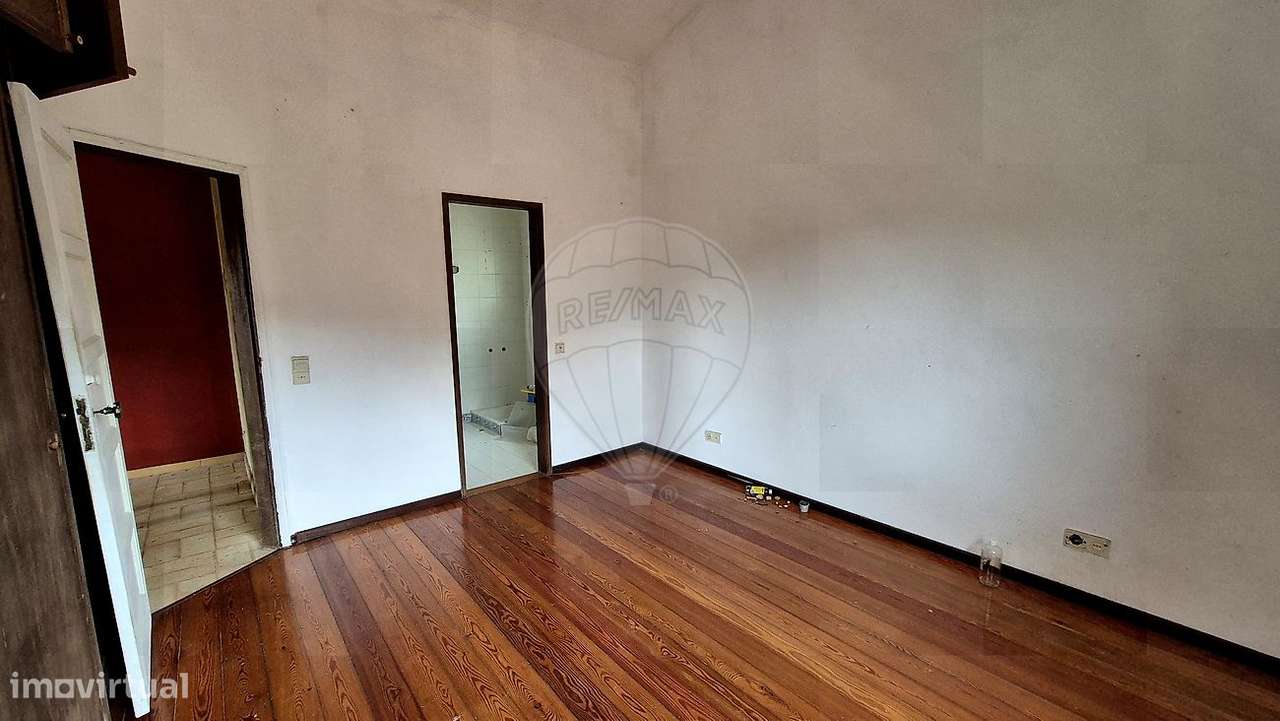 Moradia T4 para venda-20