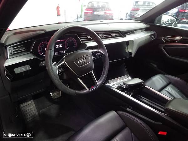 Audi Q8 e-Tron Sportback 50 quattro S line - 3