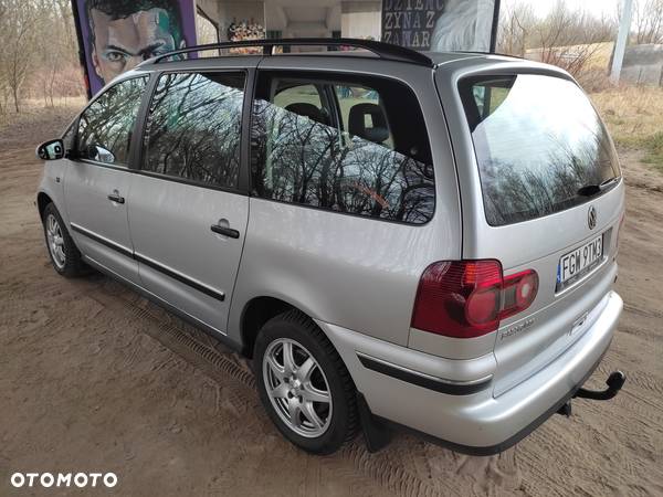 Volkswagen Sharan 1.8 5V Turbo Automatik Trendline - 3