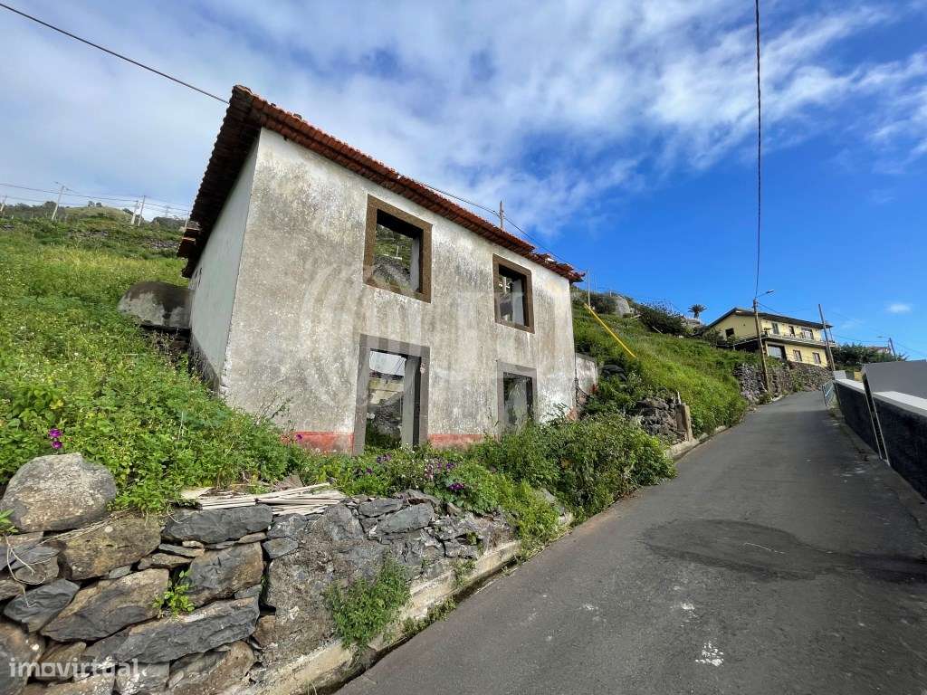 Terreno com moradia em ruína no Campanário, Madeira - Grande imagem: 1/12