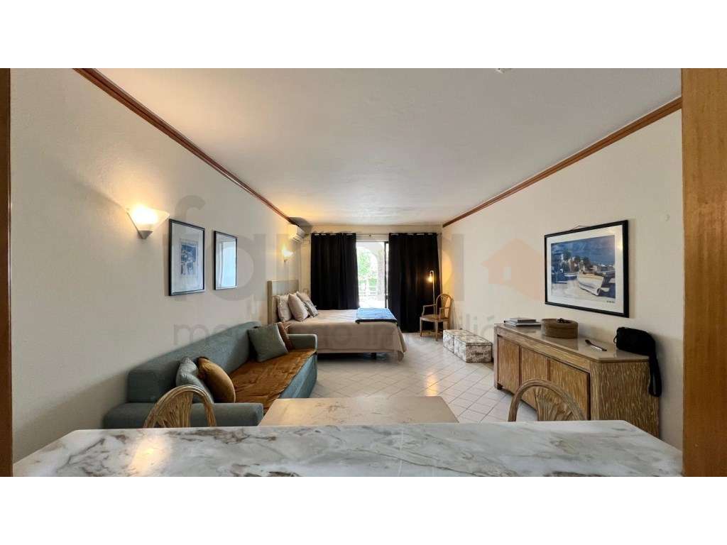 Estúdio T0 com ampla varanda no Luna Clube Oceano - Albufeira - Grande imagem: 5/9