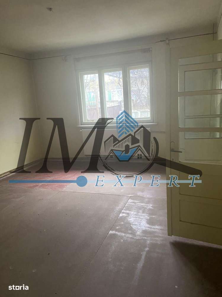Casa  de vanzare in zona Cetate Alba Iulia - Imagine principală: 4/9
