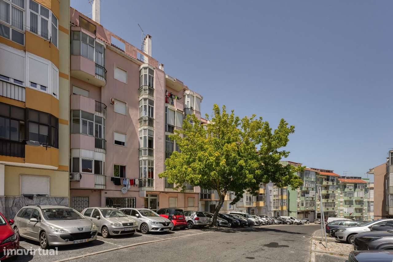 Apartamento T2 Amadora — Falagueira-17