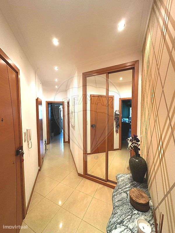 Apartamento T2 para arrendamento - Grande imagem: 5/11