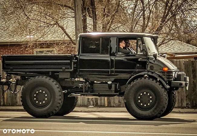 Mercedes-Benz Unimog - 15