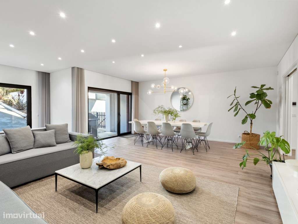 Moradia T4, para venda, na Ericeira - Grande imagem: 4/37