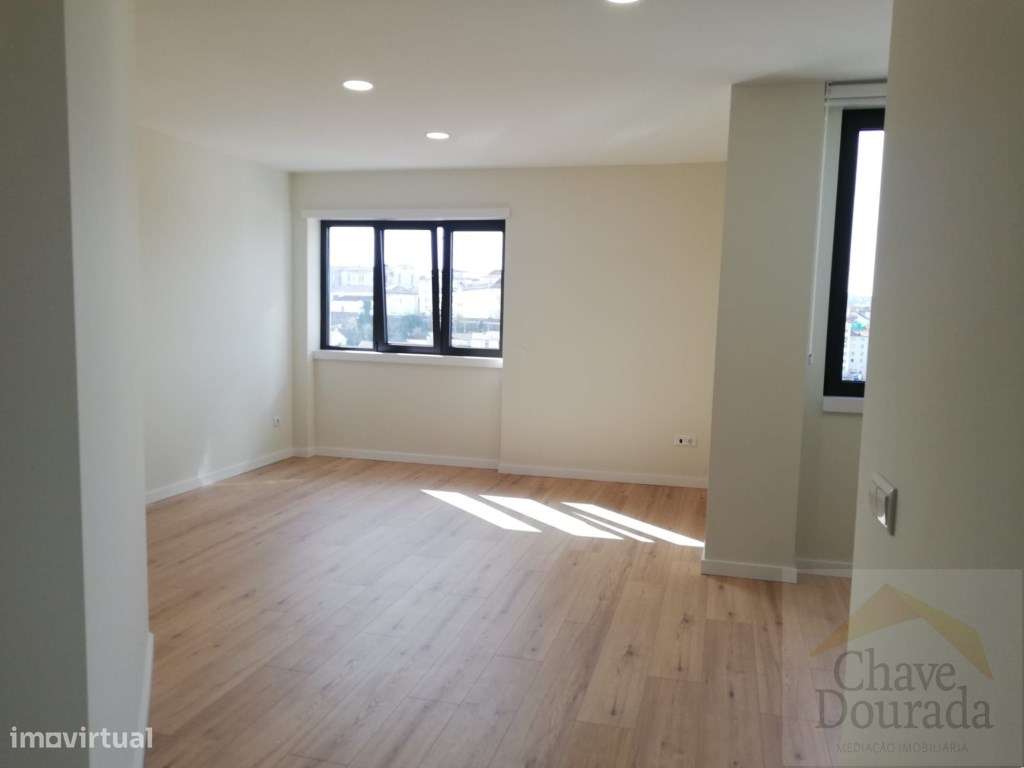 Apartamento T2 totalmente remodelado, em Celas - Grande imagem: 5/18