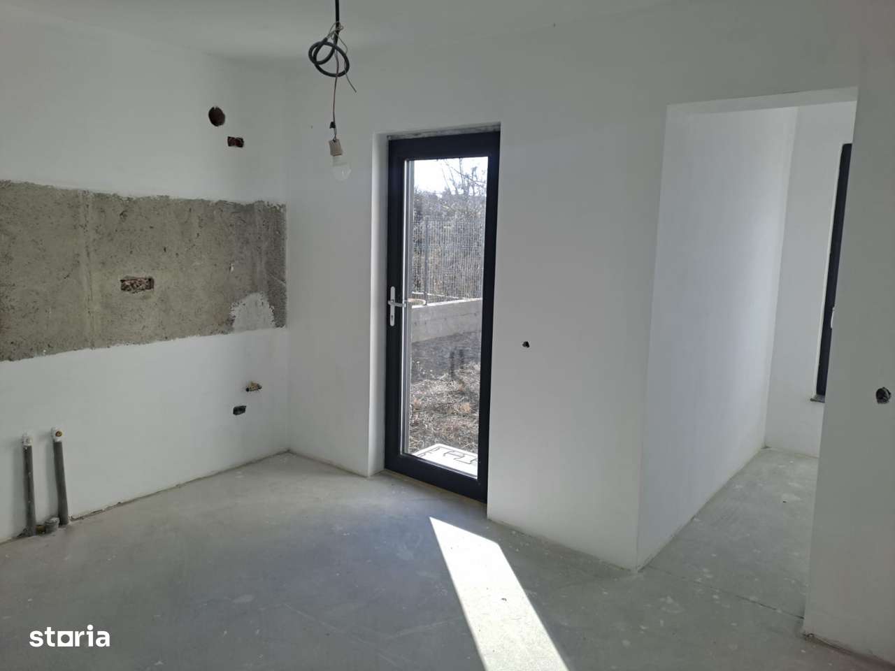 Casa 4 camere de lux in Hlincea, Iasi-9