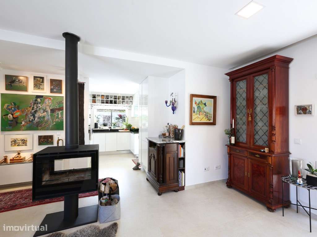 Magnífica Moradia T4 com piscina na Tapada | Sítio da Nazaré-15