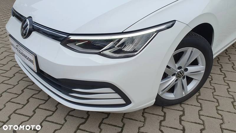 Volkswagen Golf VIII 1.5 TSI EVO Life - 3