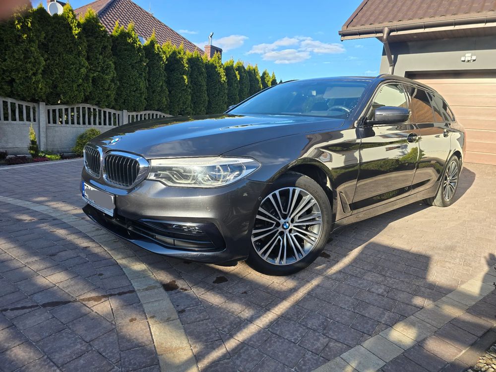 BMW 5 Series G30/G31 520d Sport Line sport 2019