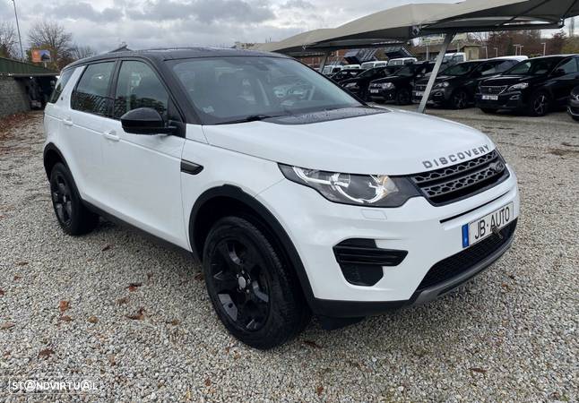 Land Rover Discovery Sport 2.0 eD4 HSE - 3