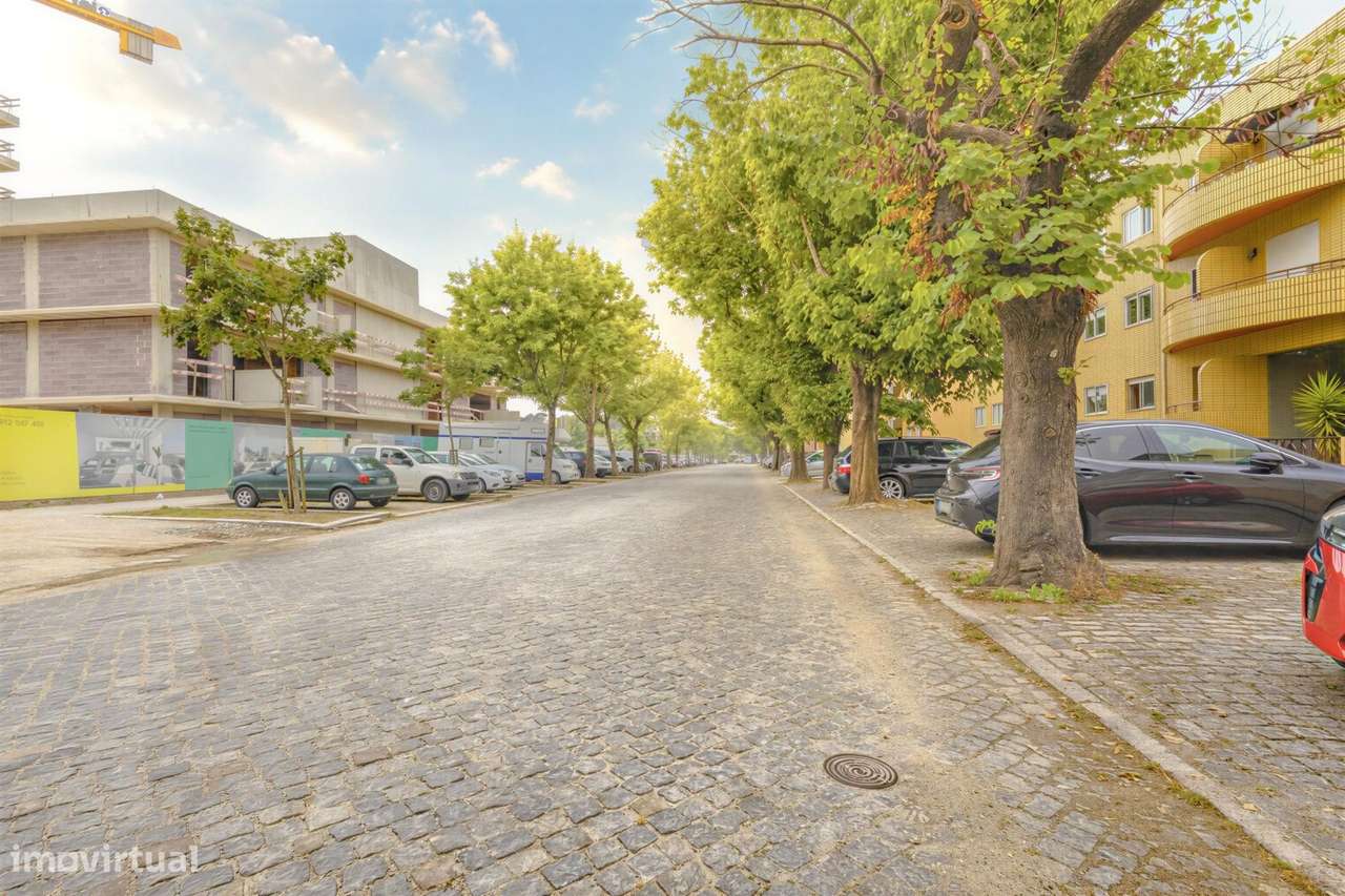 Apartamento T2 Renovado | Centro da Senhora da Hora | Terraço,...-29