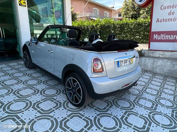 MINI Cabrio Cooper D - 16