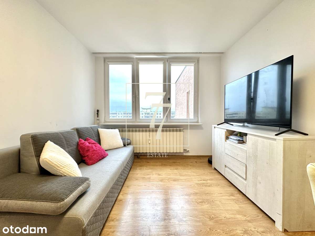 Jasne, 2 pokojowe, blisko metra, KW-3