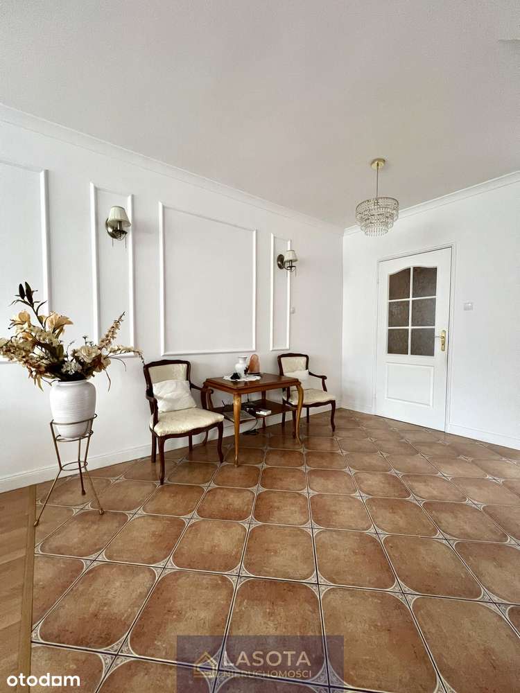 Dom bliźniaczy z potencjałem inwestycyjnym - ul.Radomska-7