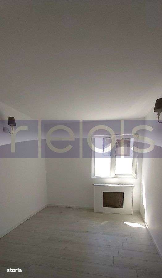 VANZARE VILA 5 CAMERE - DECOMANDATA- PADUREA  BANEASA - Imagine principală: 5/11