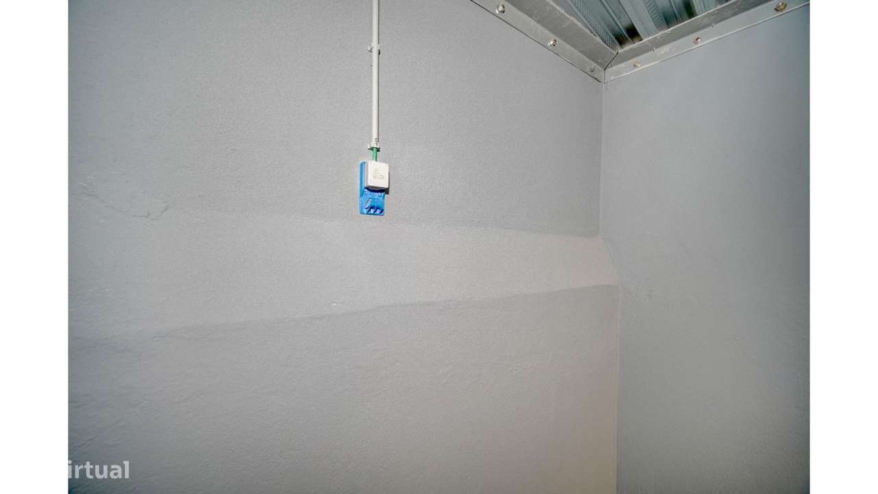 T2 com Garagem e Varandas-28