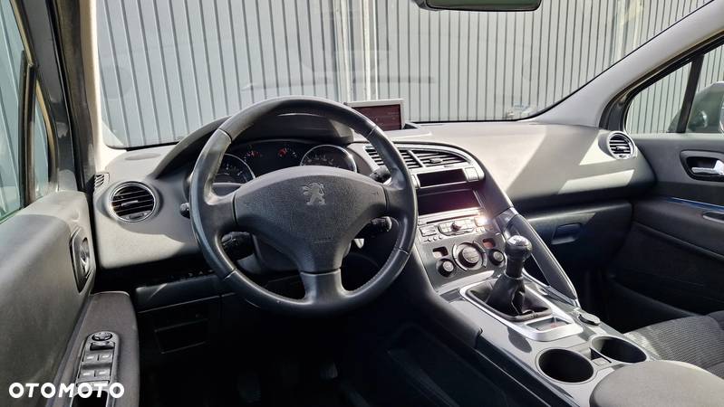 Peugeot 3008 1.6 Premium - 15